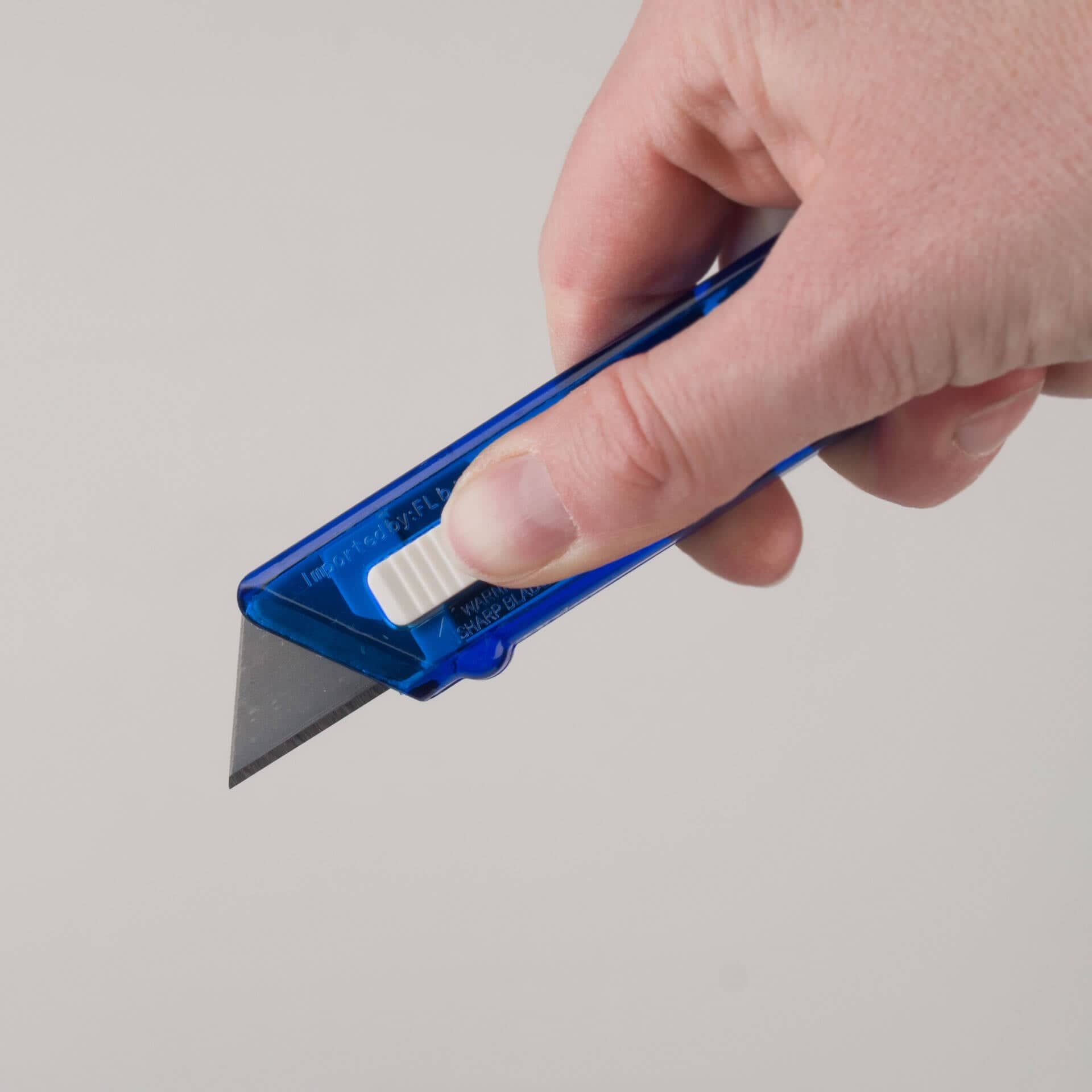 Cúter de seguridad - 12,5 cm