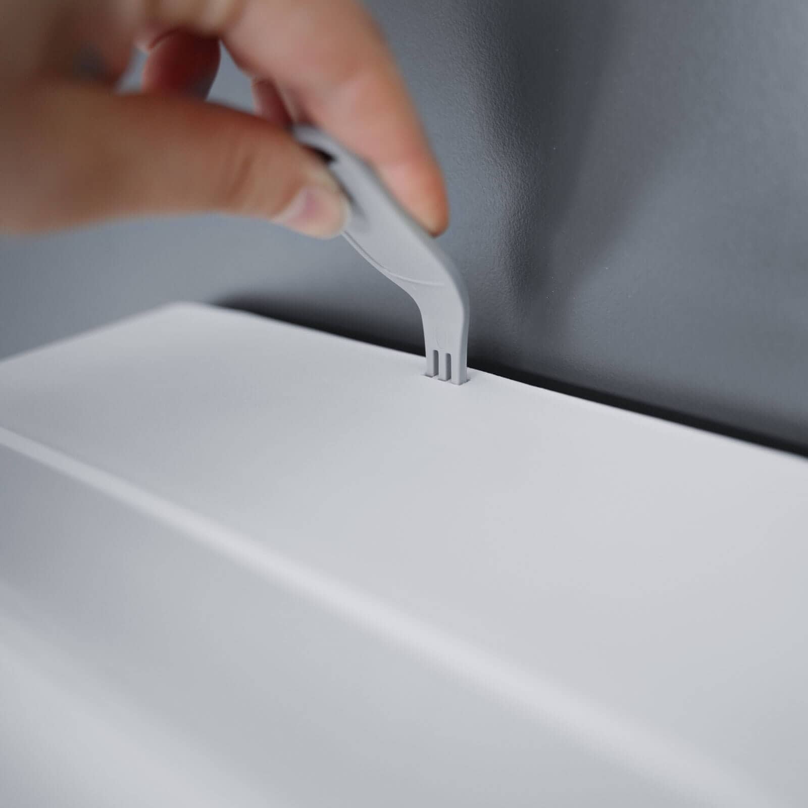 Toilet paper dispenser for 2 rolls - matte white