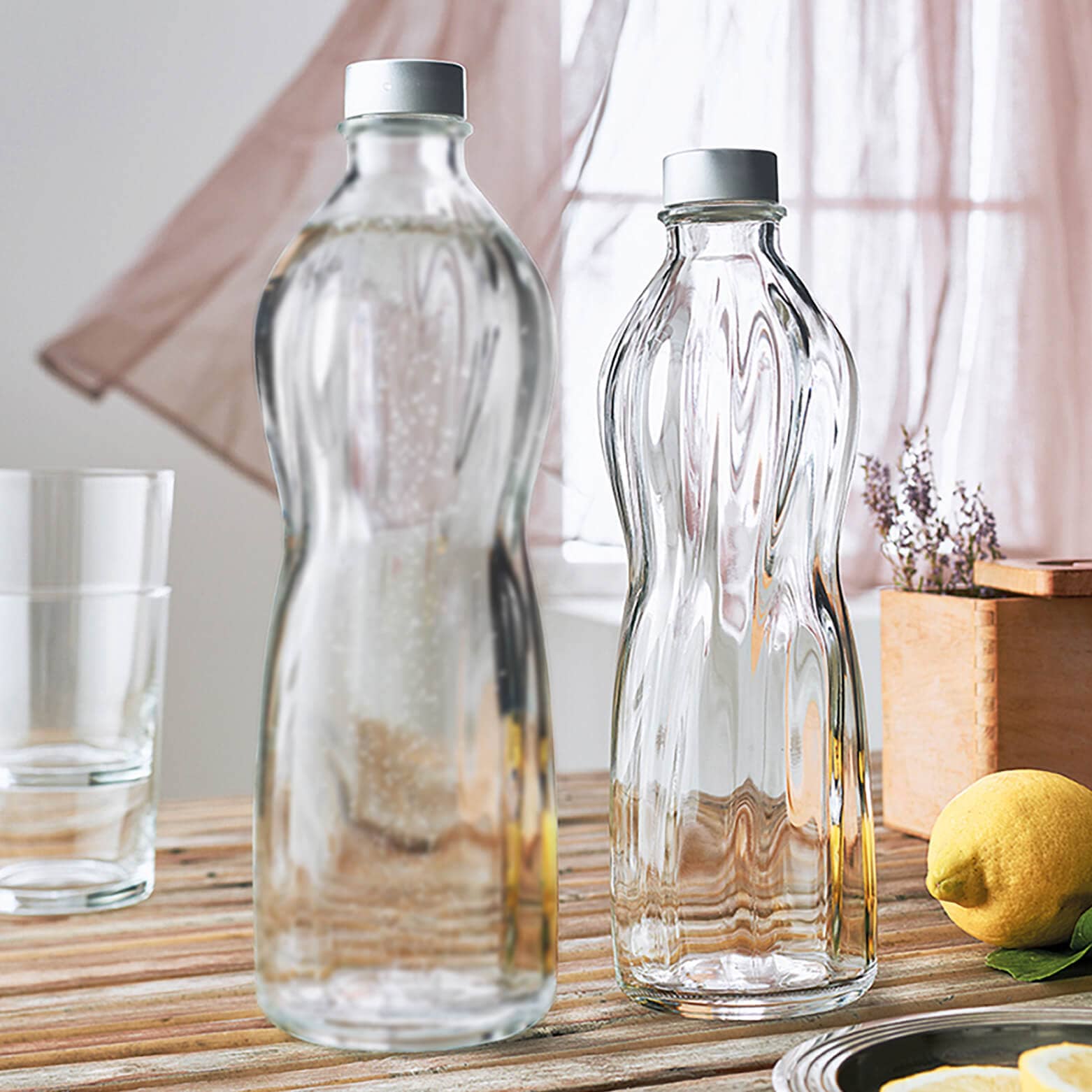 Bouteille avec bouchon à vis Aqua, Bormioli Rocco - 750 ml (1 pce)