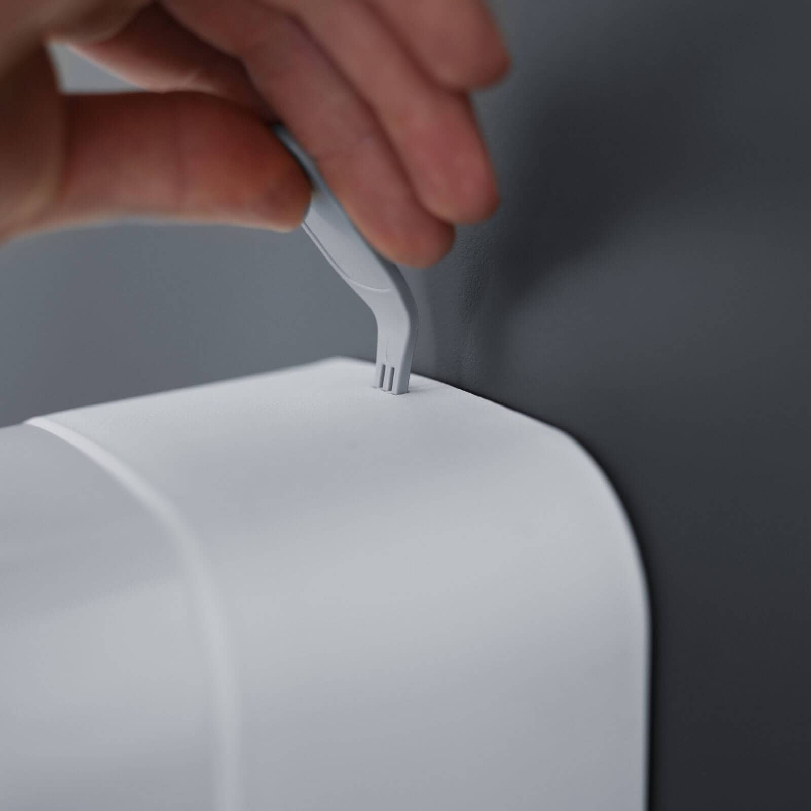 Distributeur de papier toilette feuille à feuille - blanc mat