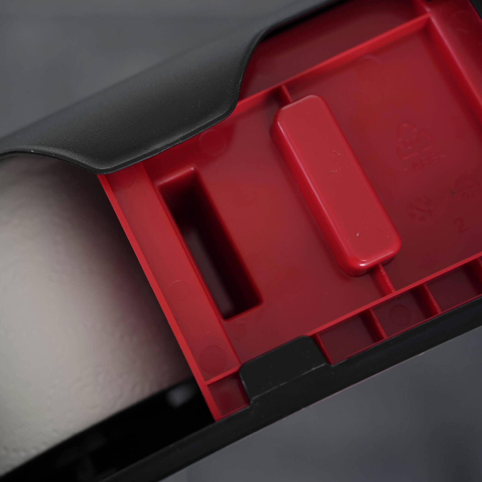 Toilet paper dispenser for 2 rolls - matte black