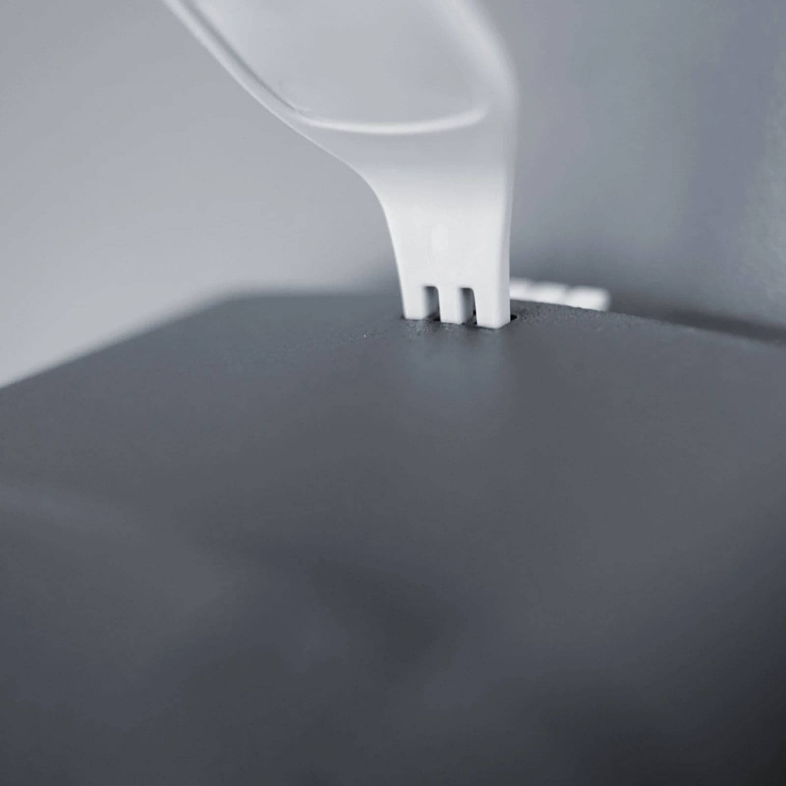 Distributeur de désinfectant 500 ml - noir mat