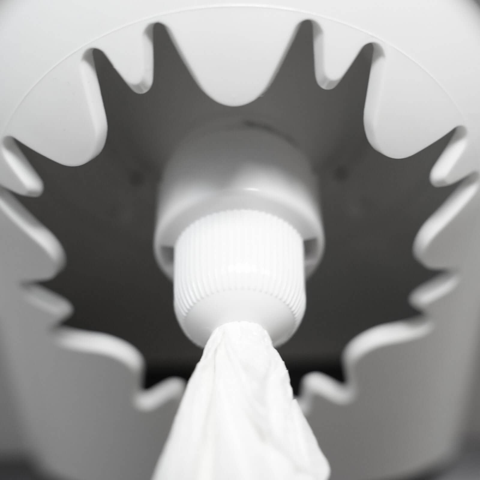 Distributeur de serviettes Maxi, Centerpull - blanc mat